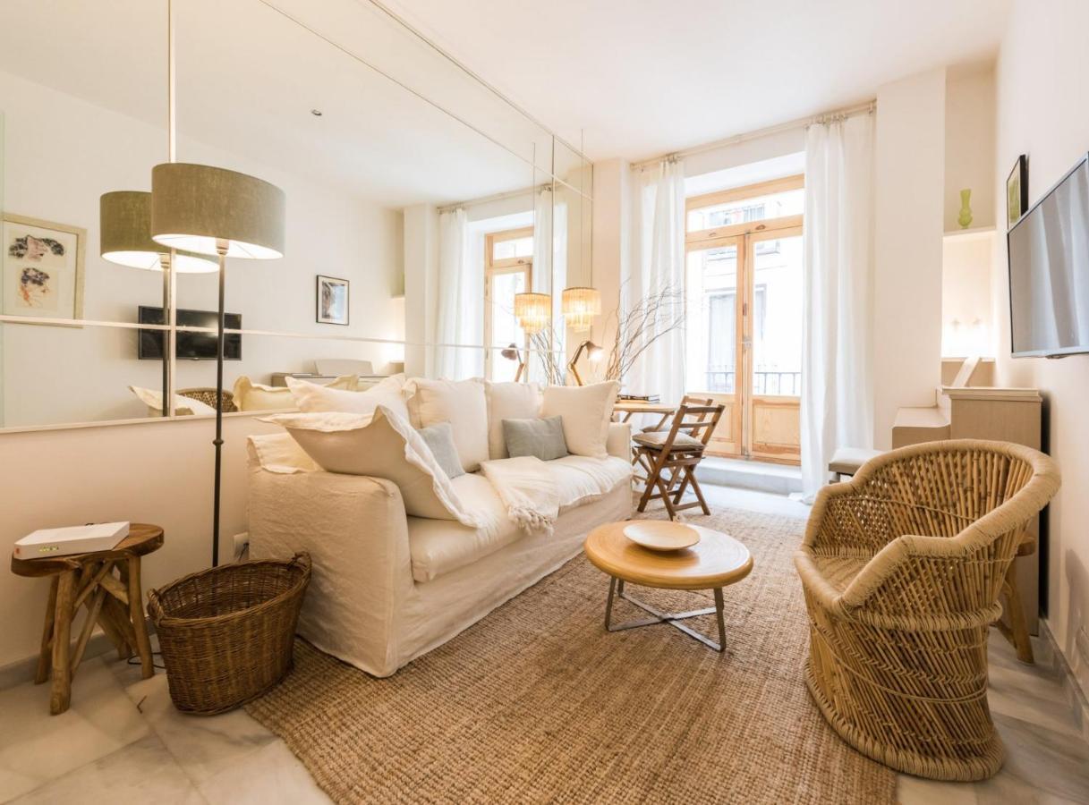 Calle Mayor II Madrid Ngoại thất bức ảnh