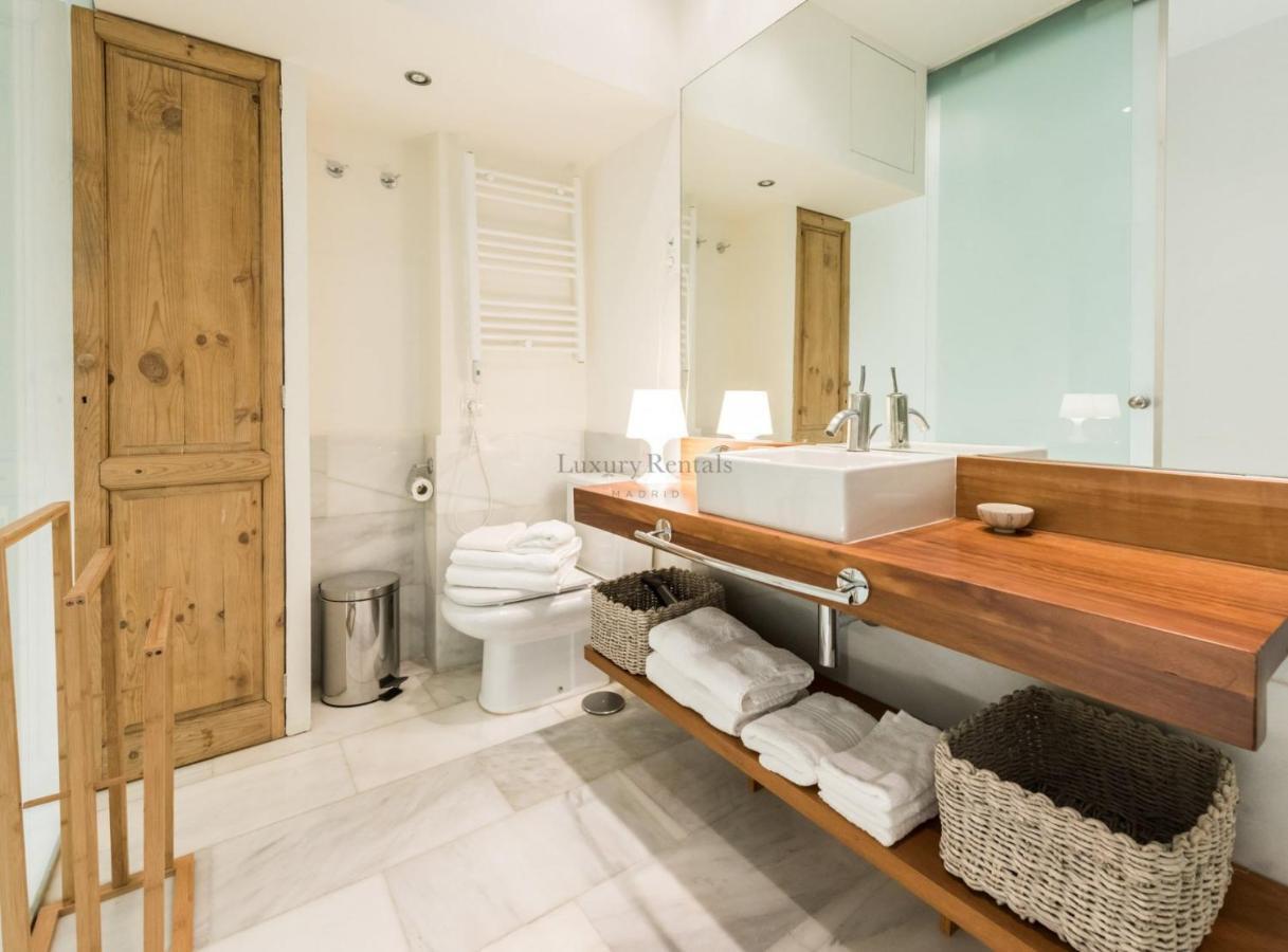 Calle Mayor II Madrid Ngoại thất bức ảnh